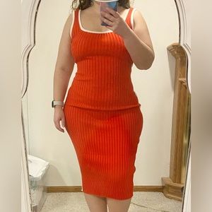 Red ribbed bodycon midi dress